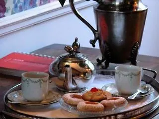 Guest House Arco Dei Tolomei Rome 2*,  Italy